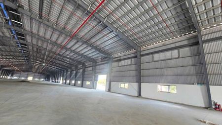 Cho thuê xưởng 5700m2. Khu công nghiệp Hải Sơn. Đức Hoà. Long An