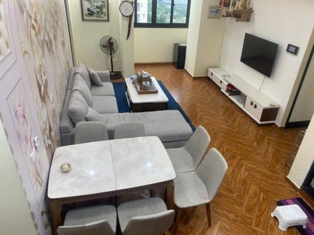 Cho thuê gấp căn hộ đẹp tại B3A Nam Trung Yên 3 phòng ngủ full đồ chỉ 14 tr/th