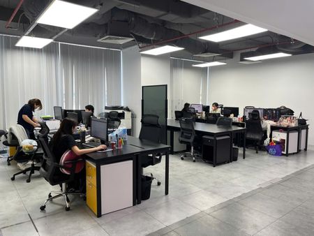 Văn phòng hạng A - 680m2 (miễn phí nội thất cho 120 người) giá thấp hơn hạng B