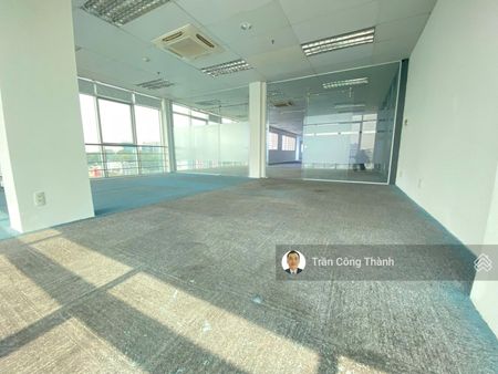 Văn phòng 840m2 giá 320 triệu/th - rẻ nhất Quận 1