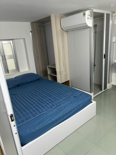 Cho thuê phòng đủ nội thất gần phố lồng đèn, giá 4tr3/th free xe, wifi, máy giặt, sấy