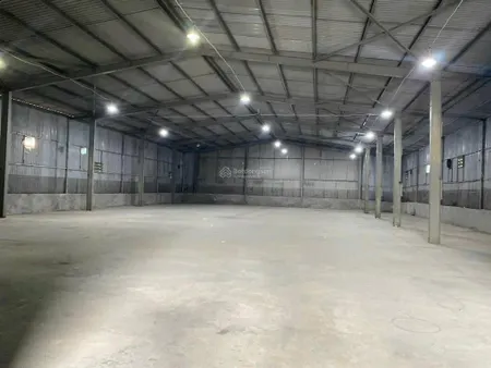 Tôi cần cho thuê gấp 2 kho 600m2 900m2 mặt ql32, gần trạm trôi, cách kcn lai xá 2km, đan phượng, hn