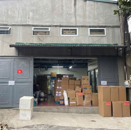 Cho thuê kho xưởng đẹp 110m2, 65m2 + gác xép 50m2 tại khu 7,2 ha, phố Vĩnh Phúc, Ba Đình, Hà Nội
