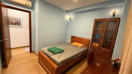 Chính chủ cần cho thuê căn hộ 107 Trương Định phường Xuân Hoà Tp. HCM (Q3 cũ) 2PN 2WC NTDD căn góc