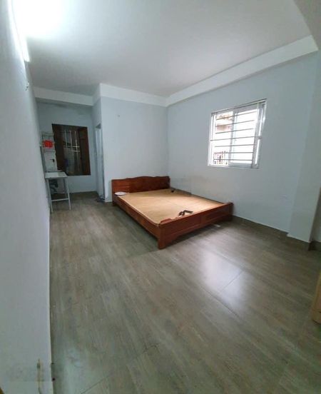 Nhà 9 tầng thang máy và thang bộ ngõ 204 Trần Duy Hưng