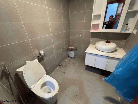 Cho thuê sàn văn phòng phố Lý Nam Đế, DT 50m2, MT 5m, thang máy, ô tô đỗ cửa, giá 9tr