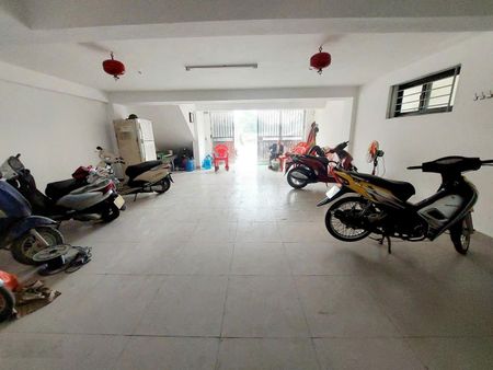 Cho thuê văn phòng Nguyễn Xiển, gần Ecogreen, 100 m2