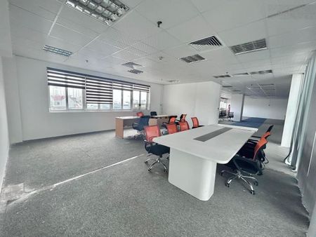 Cho thuê văn phòng, KD quận Hai Bà Trưng, phố Lê Đại Hành DT 50~800m2, giá 160 nghìn/m2/tháng