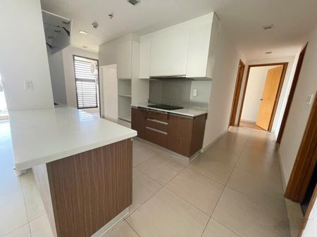 Sunshine Diamond cho thuê 2PN 2WC+1 kho 125m2 nội thất cơ bản giá chỉ 12.5 triệu