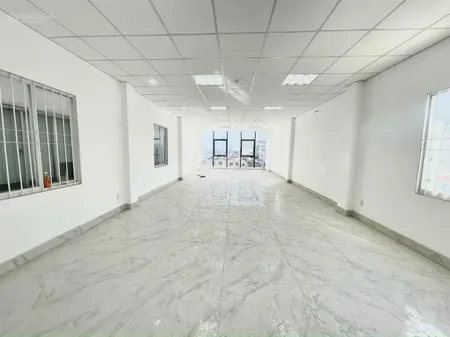 Cho thuê vp tân cảng 130m2, view landmark, ô tô đỗ cửa, cửa sổ 2 bên thoáng mát