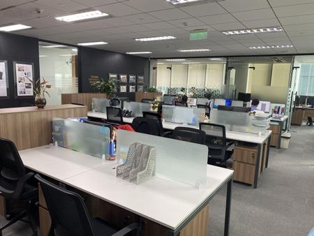 Tòa nhà King building - vị trí đắc địa, giao thông thuận tiện, diện tích linh hoạt 60m2, 80, 350m2