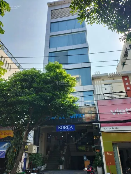 Cho thuê văn phòng diện tích 30m2, đường thân nhân trung, p. 13, tân bình gần sân bay t3