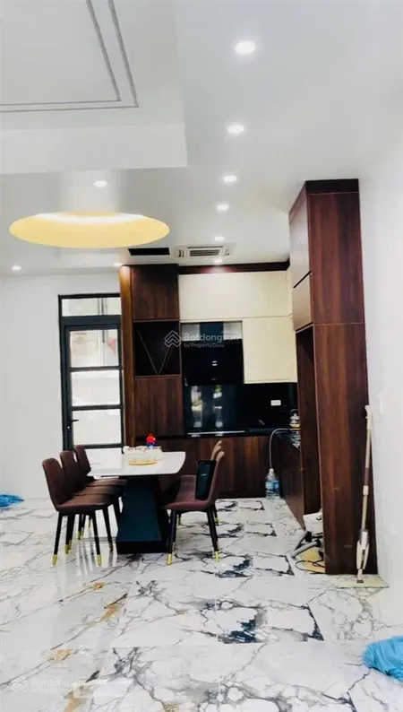 Miễn phí hỗ trợ tìm thuê căn thấp tầng làm văn phòng, trụ sở công ty, kho xưởng, cửa hàng tại ocp1