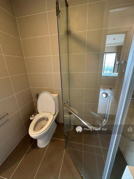 Em cần cho thuê quỹ căn hộ 2PN đồ cơ bản - full đồ nội thất giá rẻ tại Kosmo Xuân La LH: 0923363502