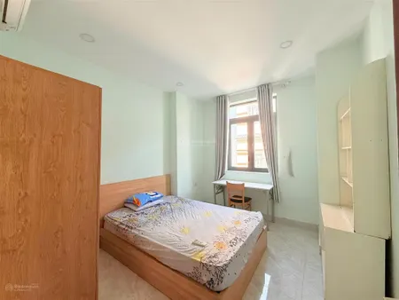 Cho thuê phòng trọ cao cấp đường tên lửa 3,6 triệu cửa sổ lớn