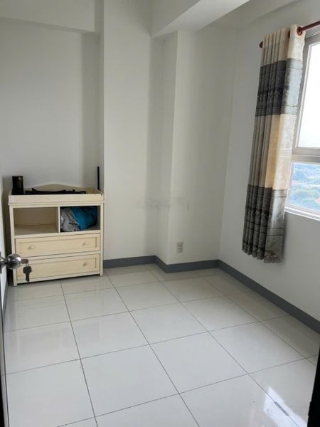 Cần cho thuê căn hộ City Tower, Hưng Định, Thuận An, 3PN, 2WC, 65m2, giá 6,5tr/th LH Lan 0939637303
