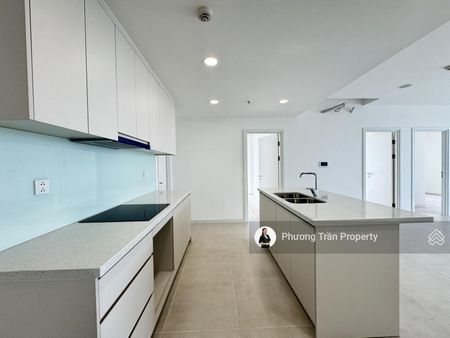 Urban Green cho thuê căn hộ 3PN 2WC - Nội thất cơ bản - Nhà mới 100%