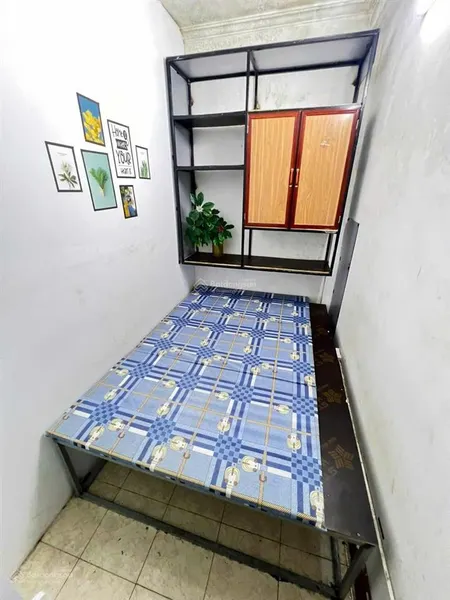 Cho thuê phòng trọ 1,3 tr phạm tuấn tài, cầu giấy. gần đại học quốc gia, báo chí, điện lực