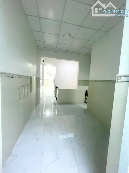 Cho thuê nhà mặt tiền chợ 1 trệt 2 lầu Phường Bến Tre,Tỉnh Vĩnh Long
