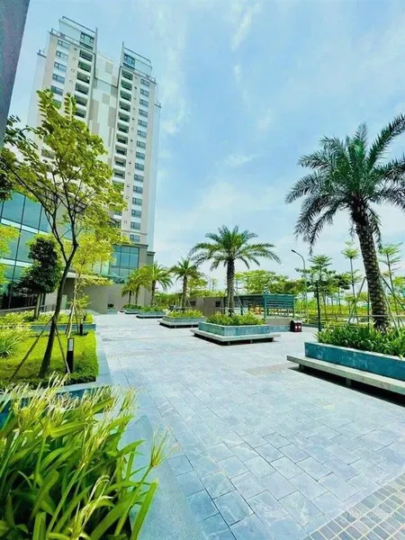 Bán căn hộ 4n udic west lake diện tích 150m² thông thủy, tầng cao, đã có sổ giá cực tốt