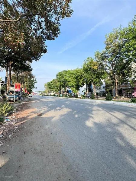 Bán nền đường lê trọng tấn khu xây dựng cần thơ giá 7.2 tỷ
