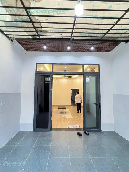 Nhà 68m2, nhỉnh 3 tỷ đường trần thị hè, ngà nhà phố xem nhà trực tiếp