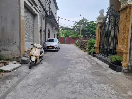 Bán đất tư đình, cổ linh, long biên, 52m2, giá 15.9 tỷ, phân lô, ô tô tránh, kinh doanh tốt sát phố