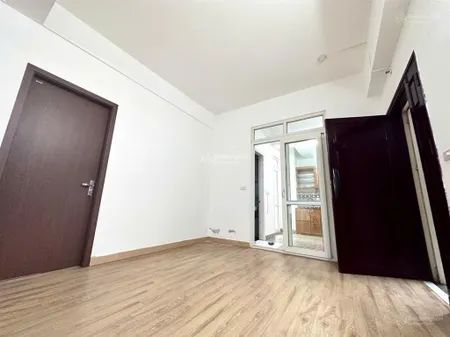 Cần bán chung cư nc2 cầu bươu, thanh trì, 90m2, 2 ngủ, 2vs, đồ cơ bản, giá 4 tỷ 8, sẵn sổ đỏ
