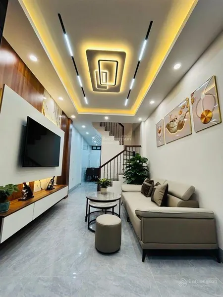 Bán nhà riêng phố thanh đàm 35m 5 tầng ngõ thoáng giá chỉ 6.4 tỷ !!