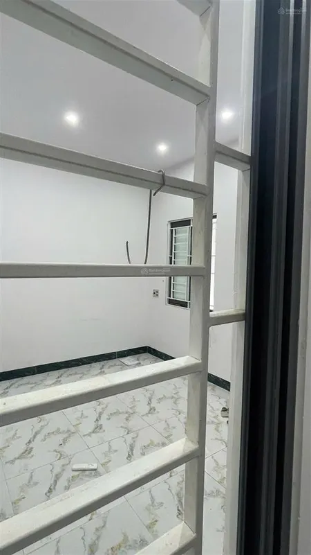 Bán nhà 2,5 tầng đẹp đường từ giấy nam hòa xuân sát sông v
