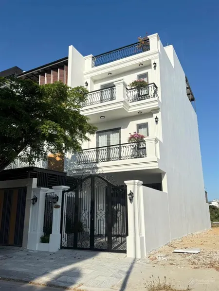 Bán nhà mặt phố mỹ gia, 9,5 tỷ, 100m2, 3pn, 5wc, giá siêu hời!