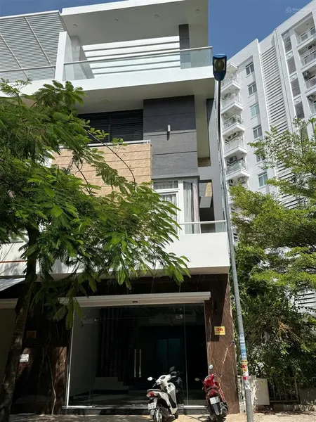 Bán nhà 3 mặt thoáng đẹp nhất kđt vĩnh điềm trung, nha trang (đường đàm quang trung/b1)
