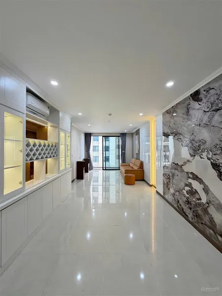 Bán căn hộ 3pn 105m đã có sổ hồng
