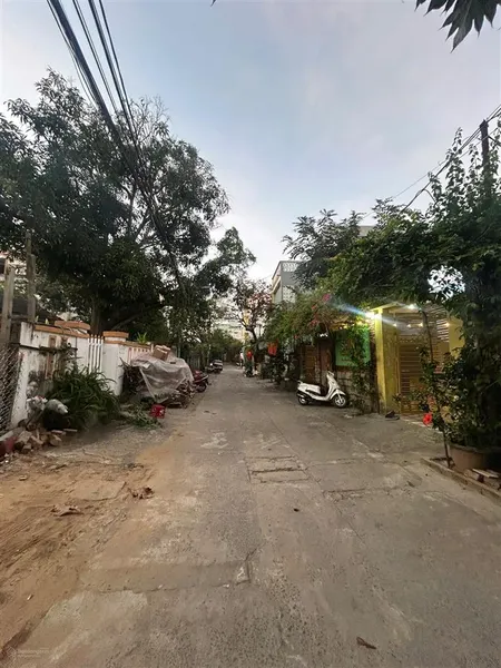 Kiệt 7m 2oto đường nguyễn văn thoại 94m2 ngang 5m chỉ hơn 10tỷ quá đẹp để xây căn hộ