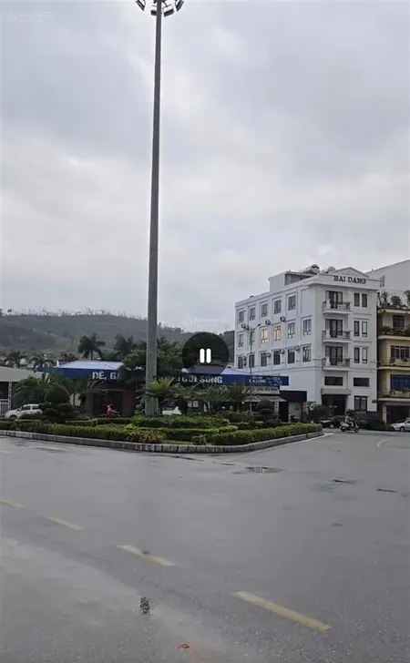 Tôi bán khách sạn tại đường cái lân vườn đào phường bãi cháy quảng ninh