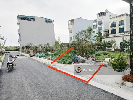 Bán đất phân lô việt hưng long biên, vỉa hè rộng gần big c nhỉnh 7 tỷ