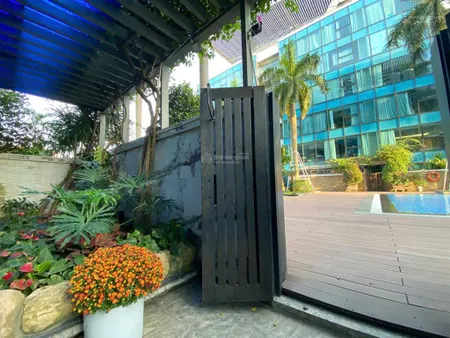 Chủ nhà bán căn hộ trên không vincom center vinhomes đồng khởi tầng 21 sân vườn