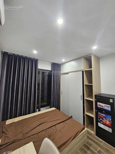 Đường hồng hà, hoàn kiếm căn ccmn, thanh máy, nhà mới đẹp, đầy đủ phòng cháy chữa cháy
