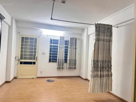 Chính chủ bán căn 33 m2 nhaf đẹp, thoáng cc số 1 tôn thất thuyết, pvĩnh hội (p1 q4 cũ) 0917 566 ***