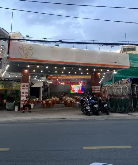 Cho thuê đất 390 m2 - mặt tiền đường Lê Quang Định, Phường 14, Quận Bình Thạnh