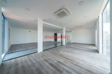 Cho thuê tòa nhà văn phòng mặt tiền đường Nguyễn Văn Thủ Phường Đa Kao, Quận 1.