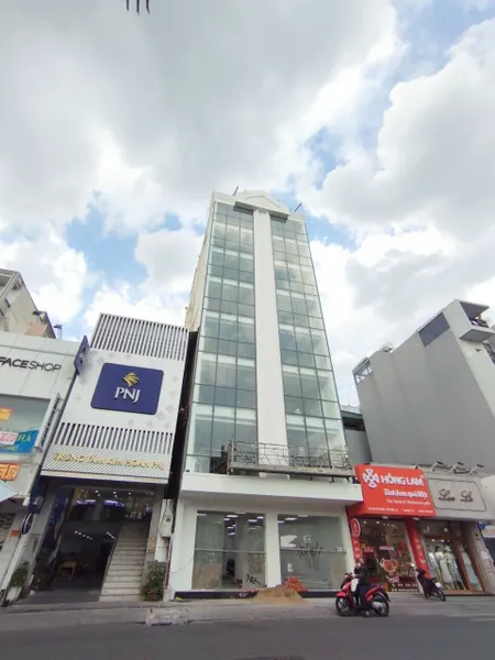 Cho thuê sàn văn phòng Hai Bà Trưng, Quận 1. 150m2