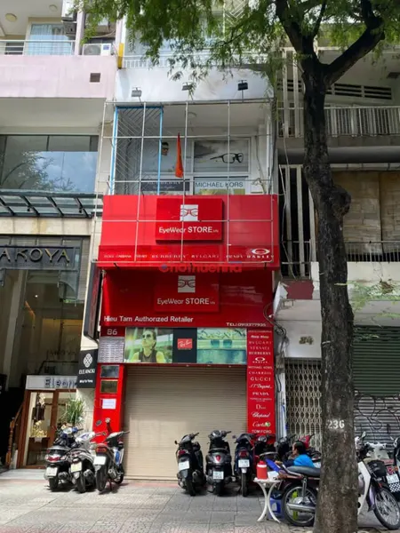 Cho thuê nhà 86 Lý Tự Trọng, Phường Bến Thành, Quận 1, khu kinh doanh sầm uất nhất