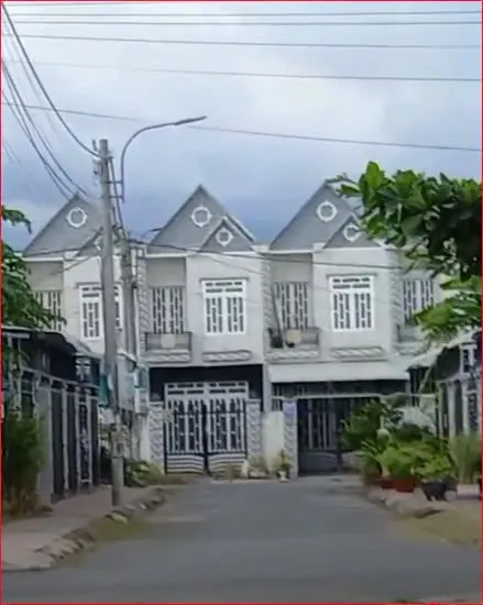 CHO THUÊ NHÀ NGUYÊN CĂN, KIỂU BIỆT THỰ MINI, 1 TRỆT, 1 LẦU NGAY NGÃ TƯ XOÀI ĐÔI, LONG TRẠCH, LONG AN