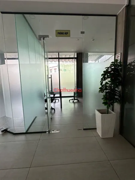 Cho thuê văn phòng tầng 2 - Diện tích 300m2 - Nguyễn Bỉnh Khiêm, Quận 1 - Gía thuê chỉ 30 triệu