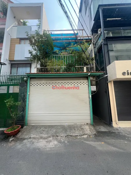 Cho thuê Nhà HXH Trường Sa, P14, Q3 (4x22m) trệt 2 lầu 5PN. Giá: 35 triệu