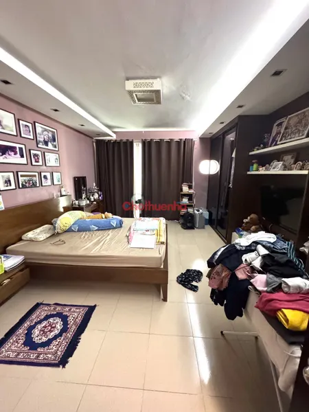Cho thuê nhà Trệt 2L Sân Thượng 4x17 Hẻm Kinh Doanh Quận 1