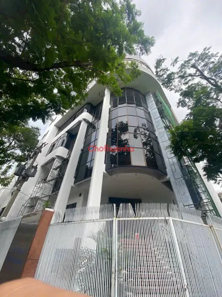 Cho thuê kinh doanh buffet rooftop. Hoà Hưng, Phường 12, Quận 10, TP.HCM