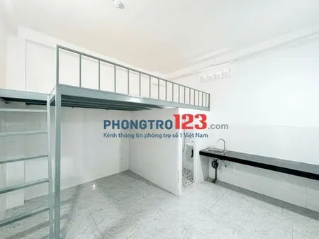Tìm 1 nữ ở ghép, phòng hiện tại có 2 nữ
