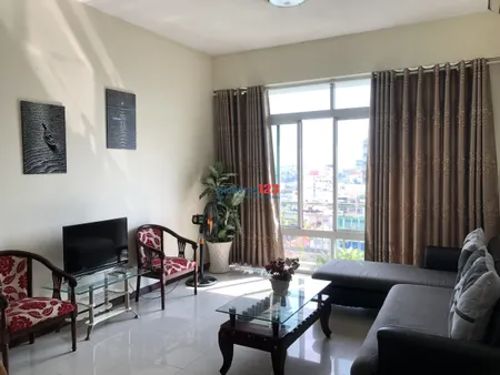 Cho thuê gấp căn hộ Tản Đà, Quận 5, Dt : 76 m2, 2PN, 2WC, Giá : 13 tr/th,